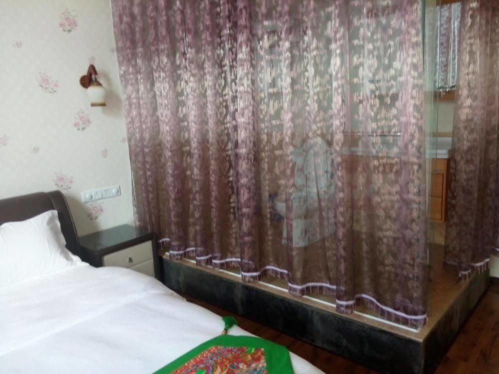 Shuanglang Jinxiangyuan Hotel Dali Shuanglang Buitenkant foto