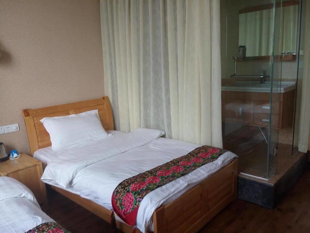 Shuanglang Jinxiangyuan Hotel Dali Shuanglang Buitenkant foto