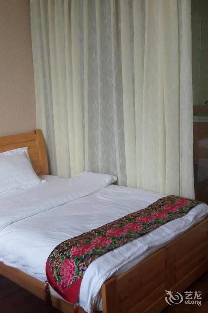 Shuanglang Jinxiangyuan Hotel Dali Shuanglang Buitenkant foto